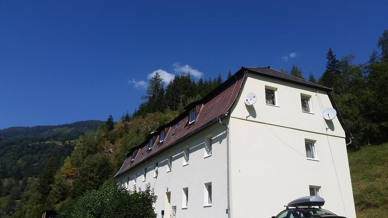 Luxury Apartment Ramingstein Екстериор снимка